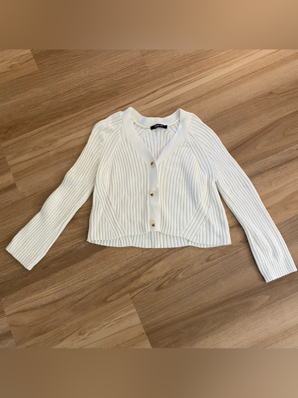 White Ribbed V-Neck Button Front Crop Cardigan